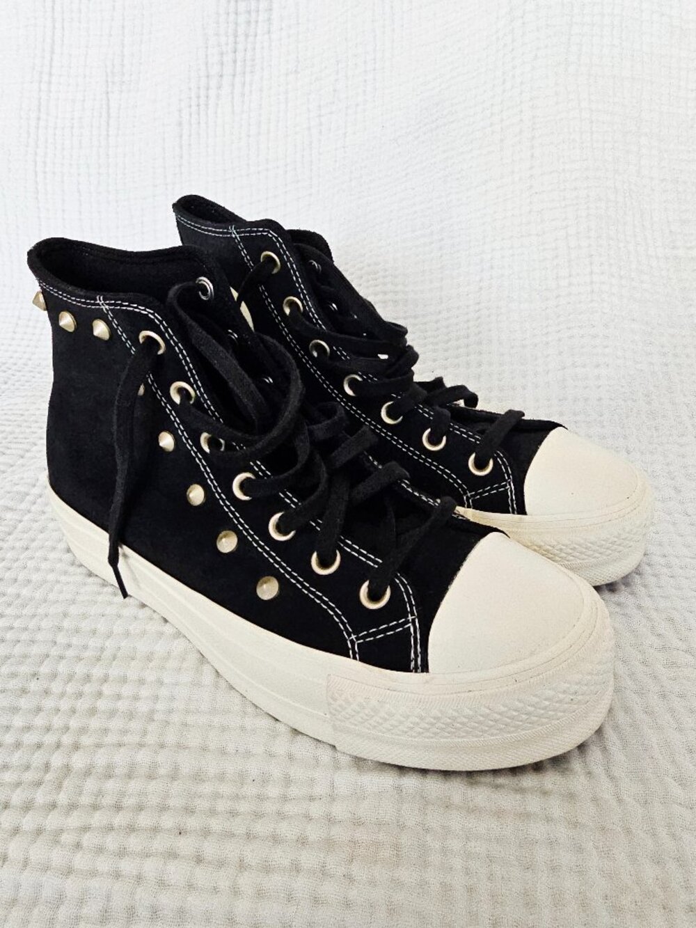 Converse Chuck Taylor All Star Suede Studs Platform Hi Top Black 8.5